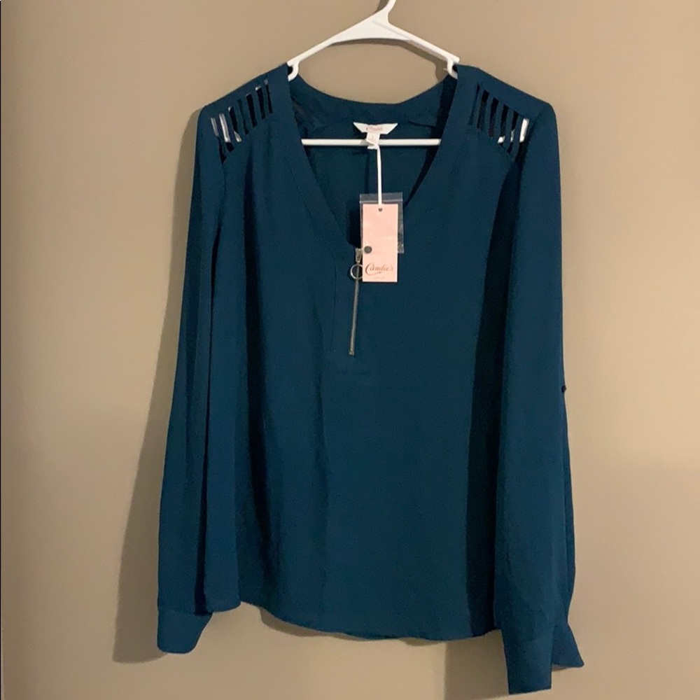 Women’s blouse